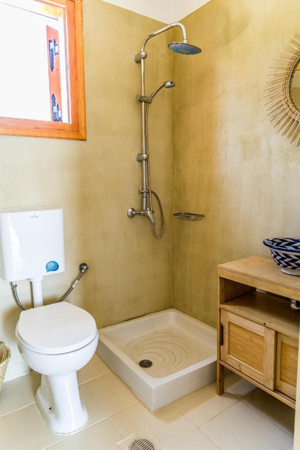 Exoristoi Nature Suites กาฟดอส ภายนอก รูปภาพ